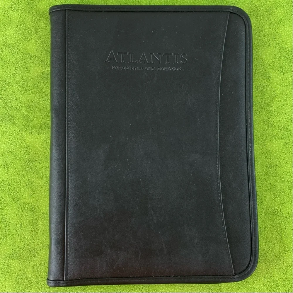 Leed’s Black portfolio Case.